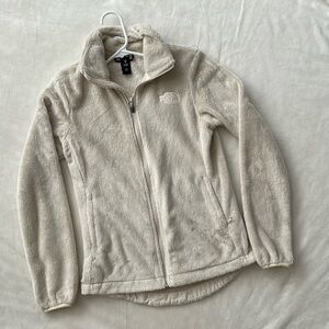 North face fleece jacket 🤍